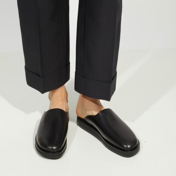 The Row Sabot Black Leather Mules NWB Size 38.5 - Picture 8 of 9